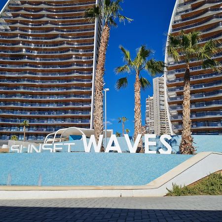 Sunny Morning Of Costa Blanca - Sunset Waves Benidorm Apartment Екстериор снимка