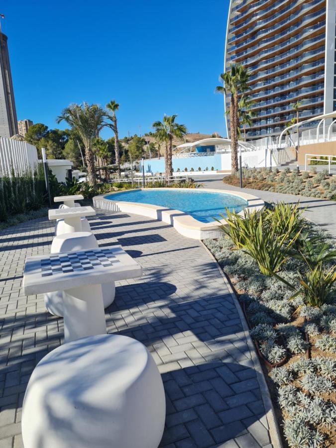 Sunny Morning Of Costa Blanca - Sunset Waves Benidorm Apartment Екстериор снимка